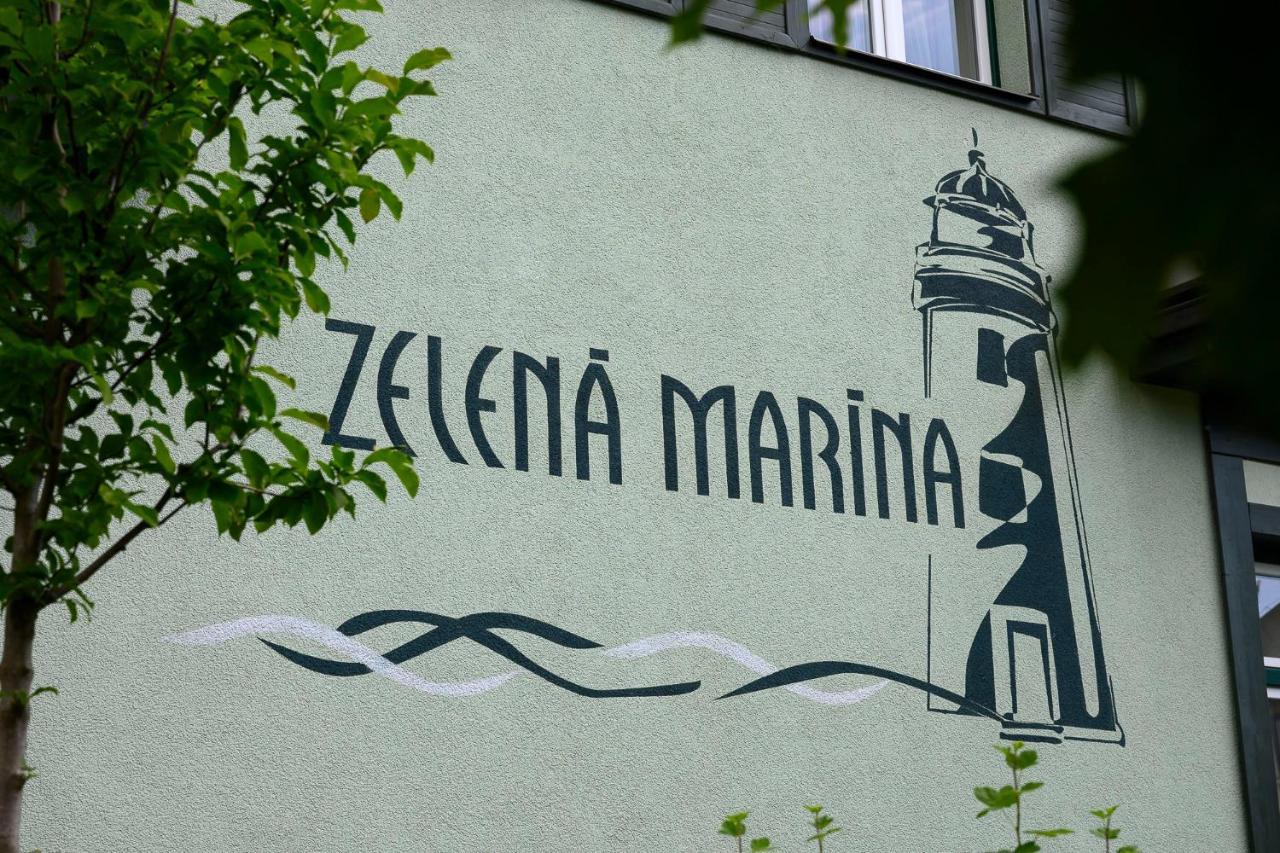 Hotel Zelena Marina Vrchlabi Exterior photo